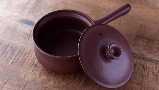 Single Handle Donabe Pot (18cm) - Iron Red Brown